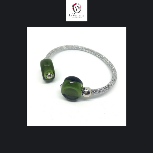 Bracelet semi-rigide